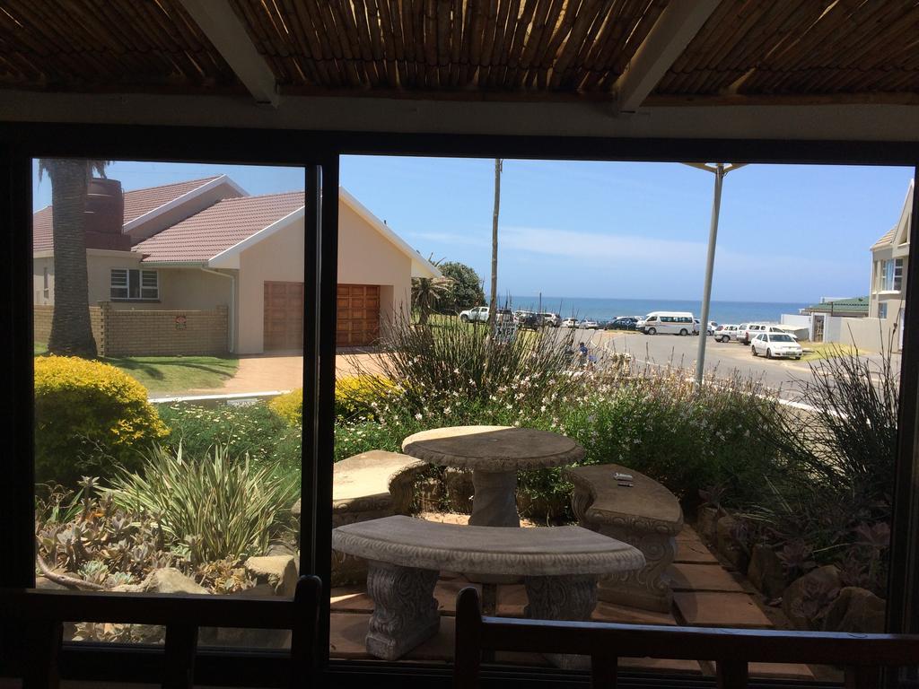 Breeze Inn Guesthouse Kidd's Beach Ngoại thất bức ảnh