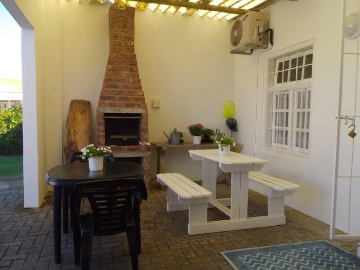 Breeze Inn Guesthouse Kidd's Beach Ngoại thất bức ảnh