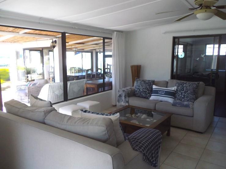 Breeze Inn Guesthouse Kidd's Beach Ngoại thất bức ảnh